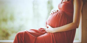 15 galvenās grūtniecības pazīmes