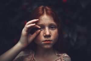 Kāpēc rodas dedzinoša sajūta acīs un ko ar to darīt